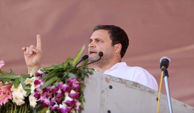 Rahul Gandhi issues ''Modi Scam Alert'', tweets on Rafale deal again