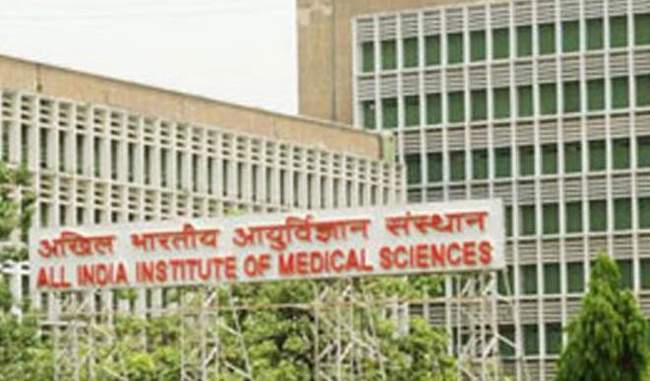 Resident doctors on strike in AIIMS, faculty members work overnight