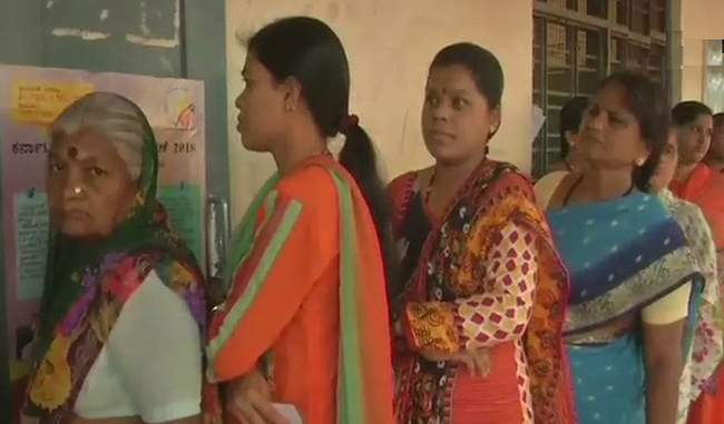 Voting begins for new assembly elections in Karnataka