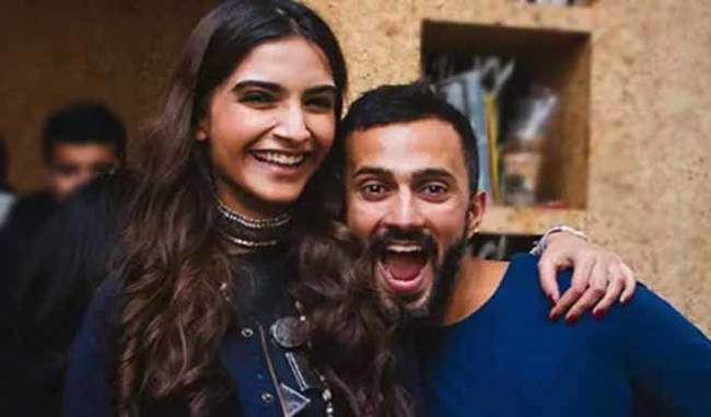 how many thousand crore owner is the Sonam Kapoor''s husband