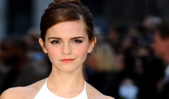 Kathua Rape Victim''s Lawyer Gets A Fist Of Approval From Emma Watson