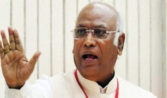 Kharge does not give any sign of political plan to retire from politics