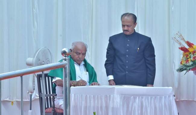 Many senior bureaucrats transferred as Yeddyurappa becomes chief minister