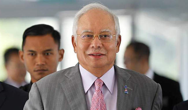 Malaysian police seize 72 bags of cash, jewels in Najib Razak raids