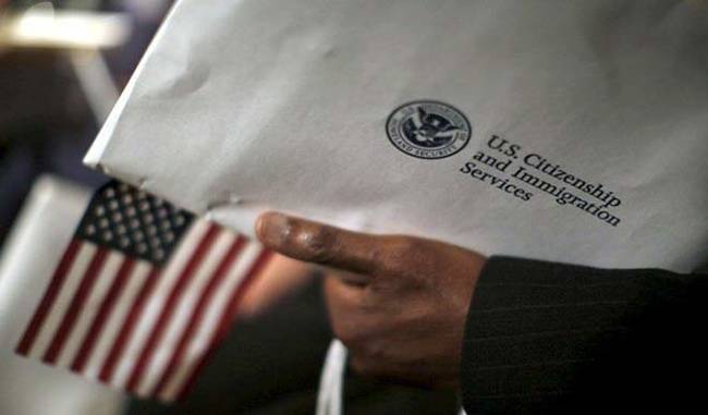 US lawmaker pushes for lifting country cap on Green card