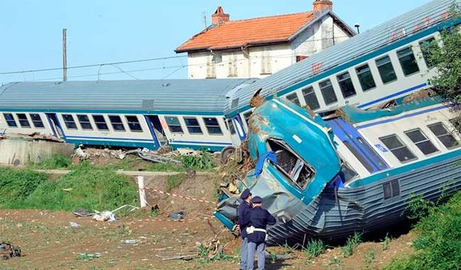 Train Crash in Northern Italy Has Left 2 People Dead and 18 Injured