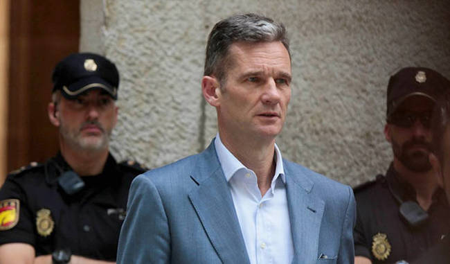 Spanish king''s brother-in-law turns himself in to serve prison sentence