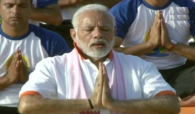 PM Narendra Modi  Yoga Day Program in Dehradun Leadership