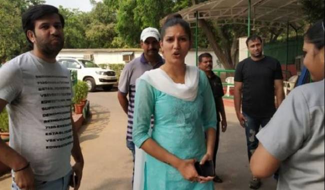 Sapna Choudhary May Join Congress In Haryana