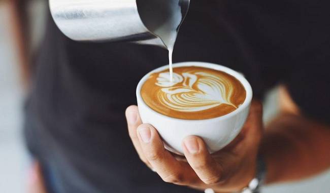 Here''s how drinking coffee could protect your heart
