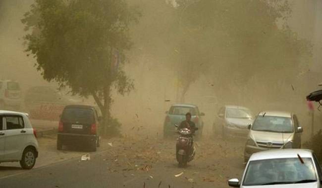 7 killed, 21 injured in dust storm in UP