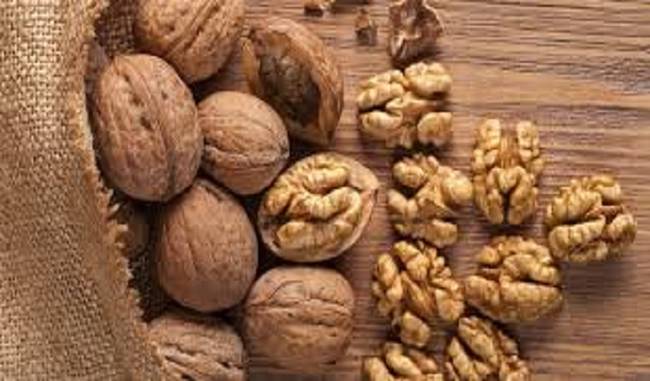 Eating walnuts may cause type 2 diabetes risk