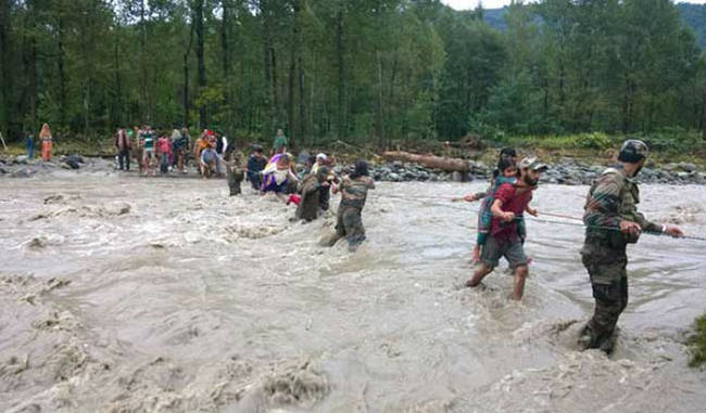 Kashmiri has not forgotten the floods of 2014