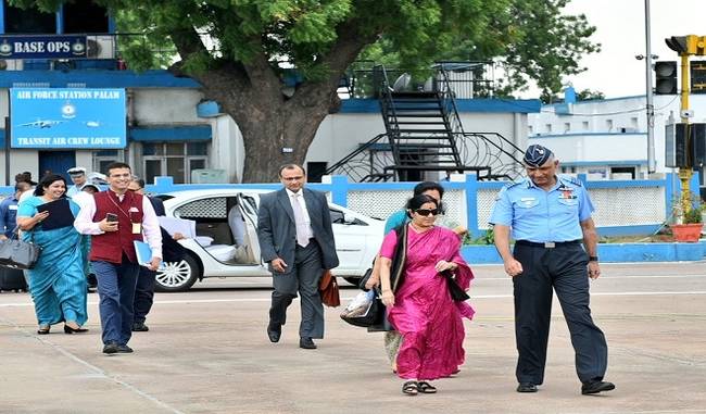 Sushma Swaraj arrives in Bahrain for Joint Commission Meeting