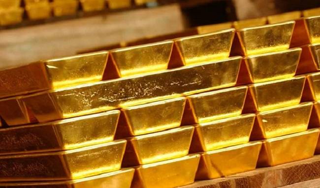 Gold, silver prices fall due to weak global cues