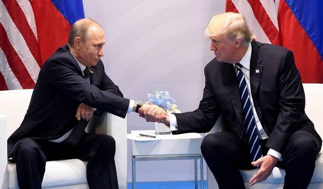 Donald trump and Putin meeting