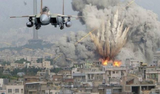 Air strikes kill 12 civilians in south Syria