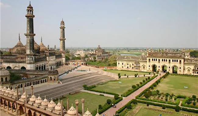 Lucknow famous tourist places