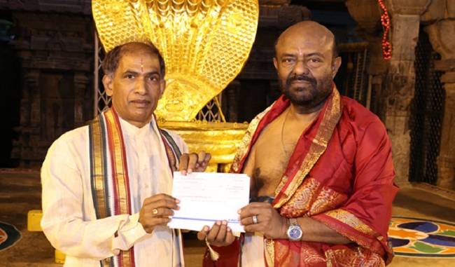 HCL Chairman Shiv Nadar donates Rs One Crore to TTD