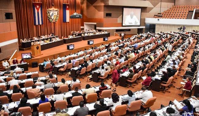Cuban Parliament New Constitution