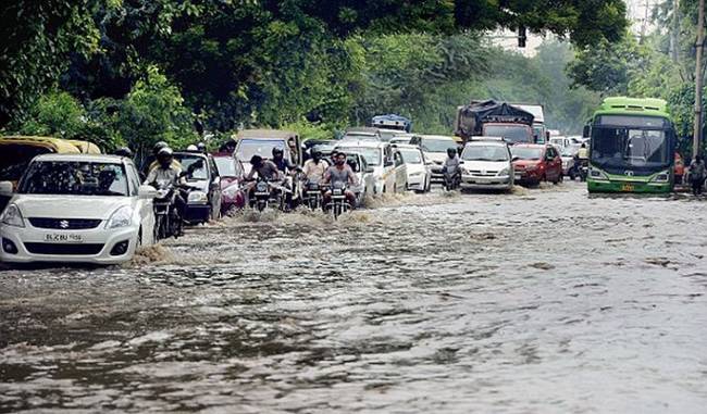 traffic affected due to water-logging in delhi ncr