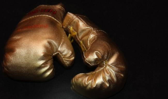 Two medals assured for India at Golden Gloves boxing