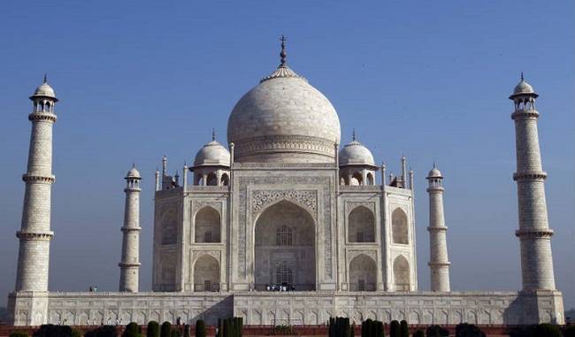 Supreme Court slams Uttar Pradesh for filing draft vision document on Taj Mahal