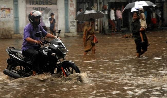 heavy rainfall in Uttar Pradesh Ghagra and Shraddha rivers