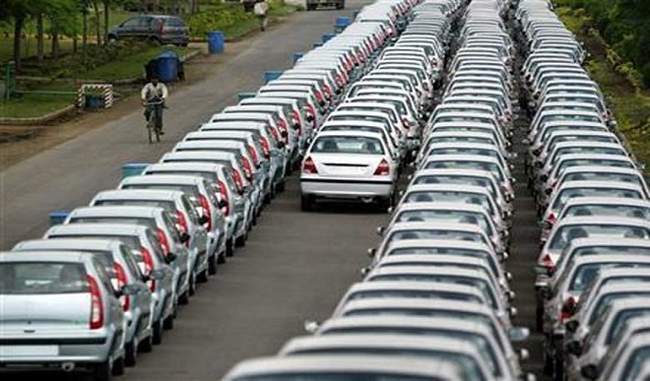 passenger-vehicle-sales-dip-in-july