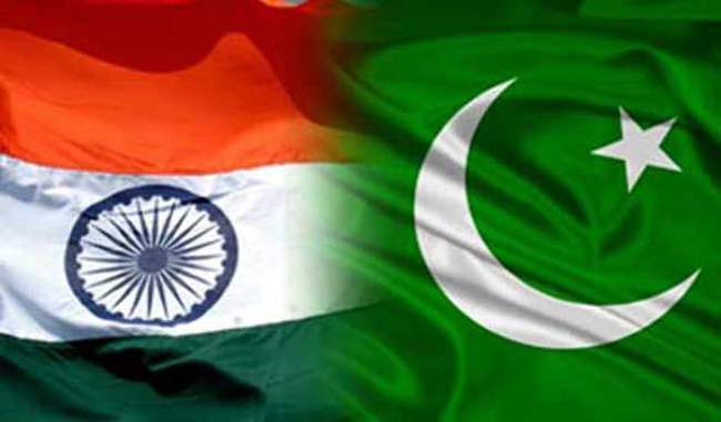 india-pakistan-athletes-make-peace-in-indonesia