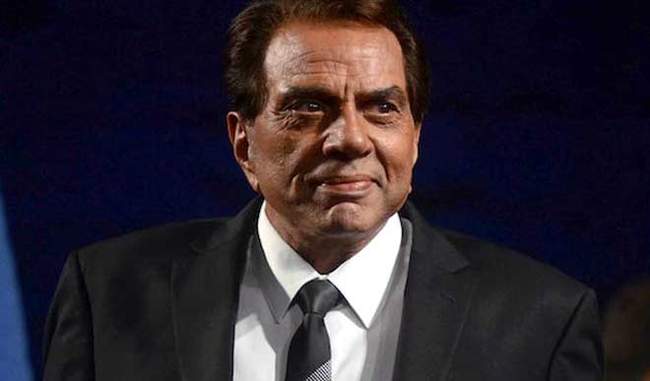 every-time-he-came-to-the-big-screen-broke-his-old-image-says-dharmendra