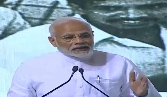 government-resolves-to-bring-last-person-into-mainstream-of-development-says-modi
