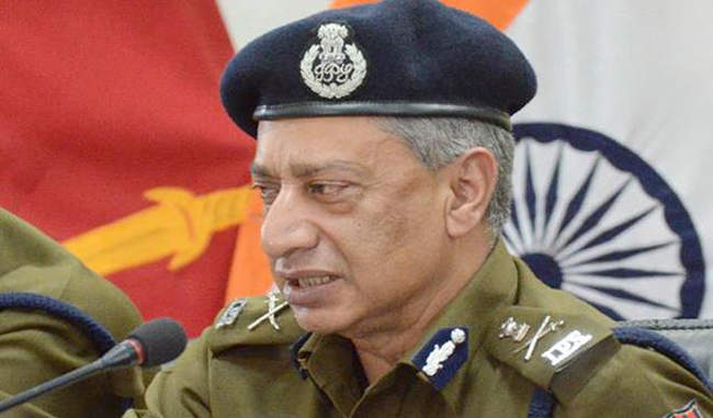 hostage-drama-differences-with-raj-bhavan-led-to-sp-vaid-s-exit-as-jammu-and-kashmir-police-chief