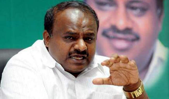 h-d-kumaraswamy-accuses-bjp-of-trying-to-topple-his-government
