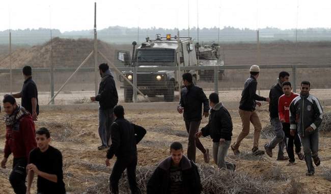 palestinians-say-1-killed-in-fresh-gaza-border-clash