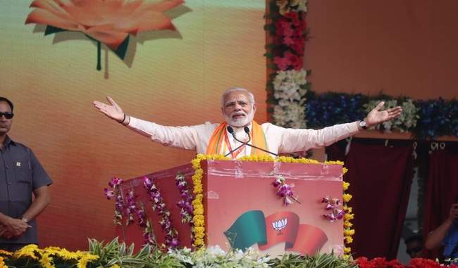 modi-target-of-congress-as-much-as-mud-will-boom-so-lotus-will-be-done