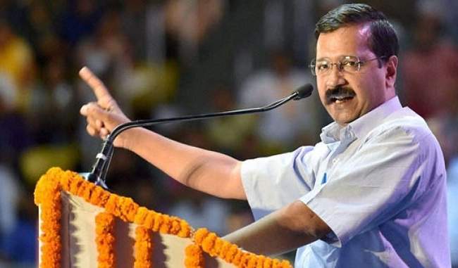 very-sad-delhi-metro-out-of-common-mans-reach-says-arvind-kejriwal