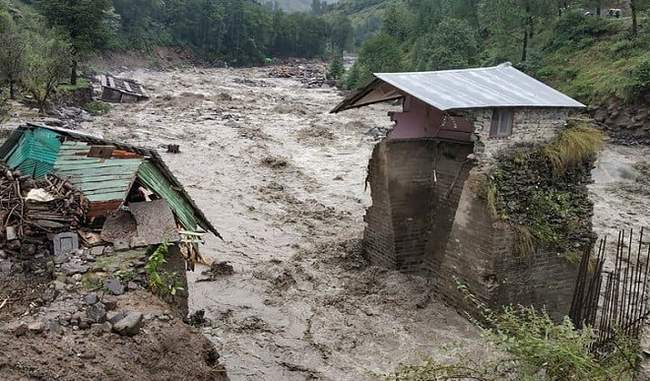 pm-assures-centres-assistance-to-rain-affected-himachal-punjab