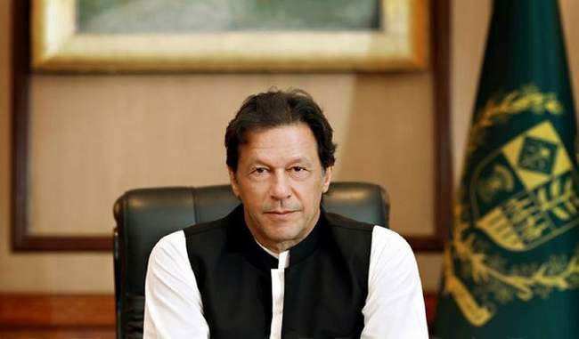 pakistans-friendship-offer-to-india-should-not-be-seen-as-weakness-says-imran-khan
