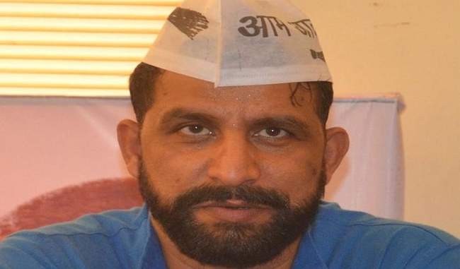aap-haryana-chief-says-will-give-rs-20-lakh-if-any-bjp-leader-gets-raped-by-10-people