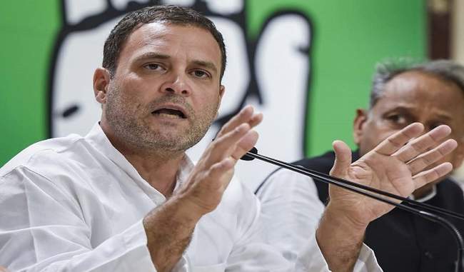 absconder-informed-finance-minister-about-fleeing-the-country-says-rahul-gandhi