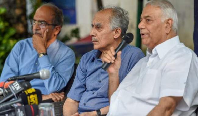 yashwant-sinha-arun-shourie-say-rafale-verdict-relies-on-centre-s-incorrect-claims-move-sc-for-review