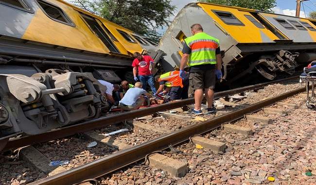 three-killed-in-road-collision-between-two-trains-in-south-africa-641-others-injured