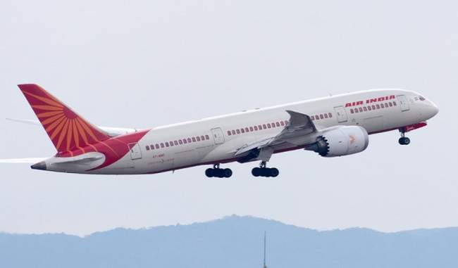 government-expects-to-get-rs-7000-crore-from-air-india-sales