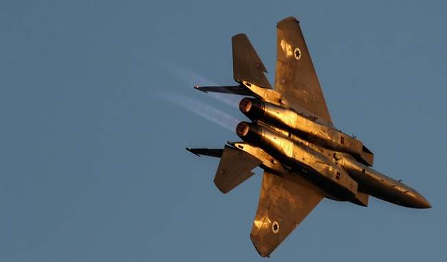 israeli-warplanes-target-a-warehouse-in-damascus-airport-syria