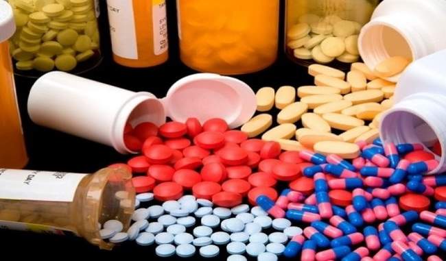 ministry-of-health-ban-80-and-fdc-medicines