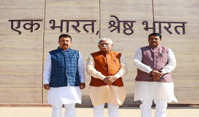 opposition-is-being-intimidated-by-the-popularity-of-prime-minister-modi-says-khattar