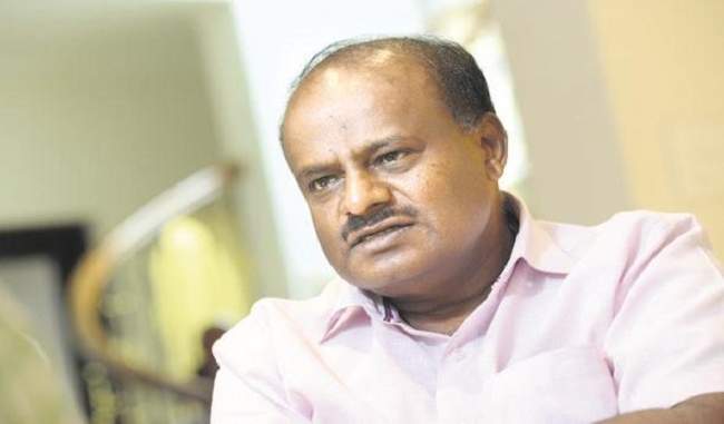 my-government-is-stable-i-am-totally-relaxed-says-kumaraswamy