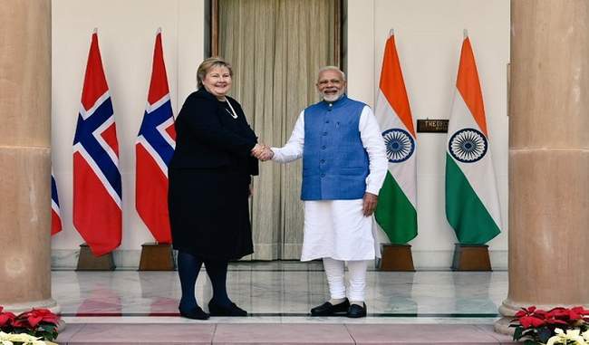 pm-modi-holds-bilateral-talks-with-norwegian-prime-minister