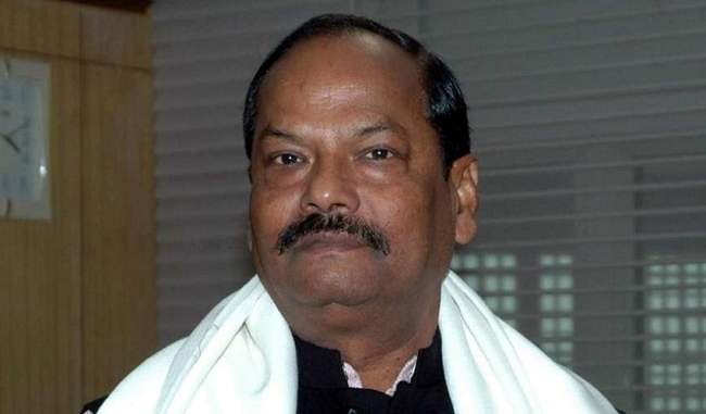 congress-must-apologise-for-compromising-national-security-says-raghubar-das